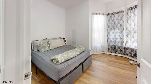 272 Parker St, Newark City, NJ 07104