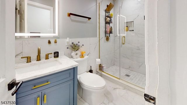 272 Parker St, Newark City, NJ 07104
