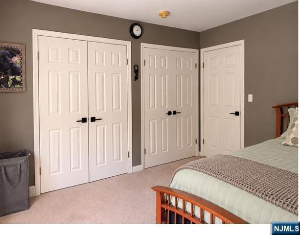 2 Windham Court, Woodcliff Lake, NJ 07677