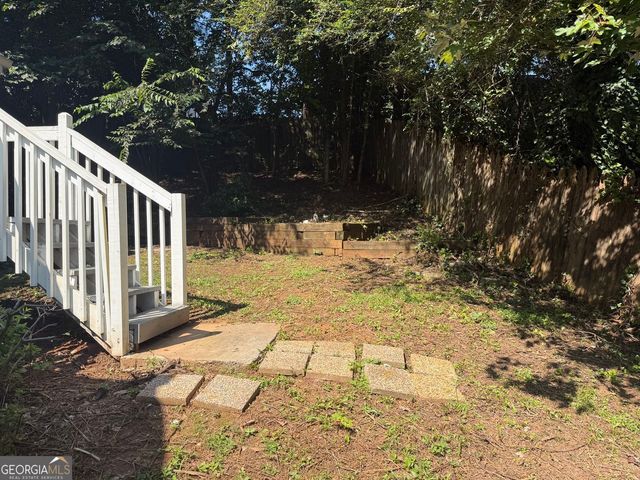 1819 Crescent Hill Drive NW, Acworth, GA 30102