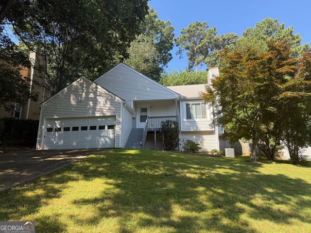 1819 Crescent Hill Drive NW, Acworth, GA 30102