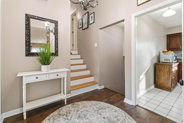 1218 Calvary Court, London, KY 40741