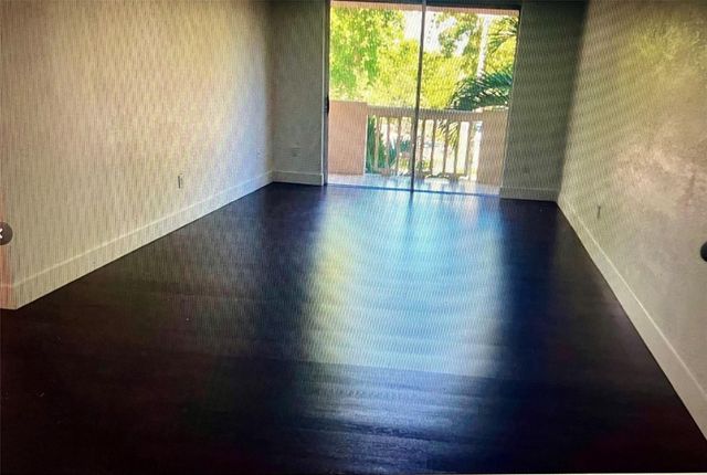 1800 Sans Souci Boulevard 332, North Miami, FL 33181