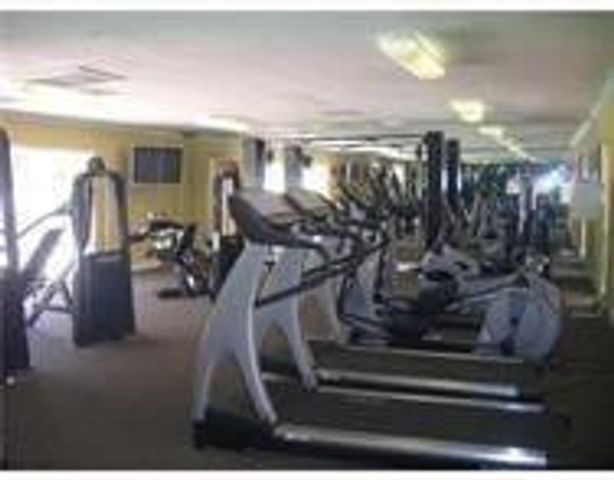 1800 Sans Souci Boulevard 332, North Miami, FL 33181