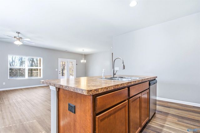 108 Oak Path Lane, Harvest, AL 35749