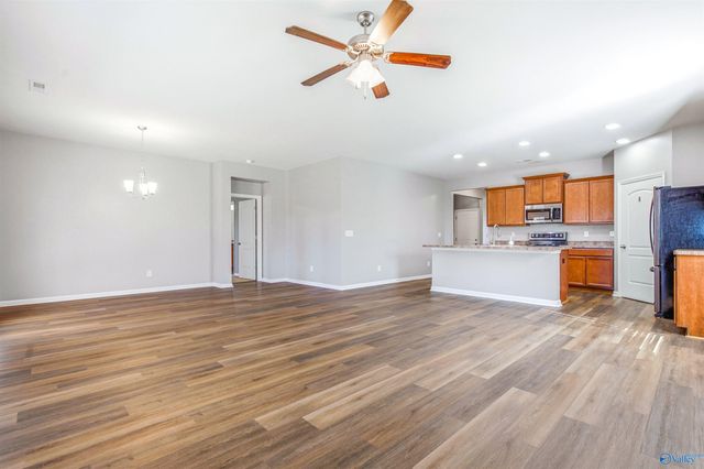 108 Oak Path Lane, Harvest, AL 35749