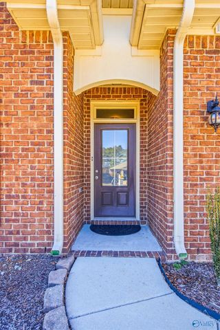 108 Oak Path Lane, Harvest, AL 35749