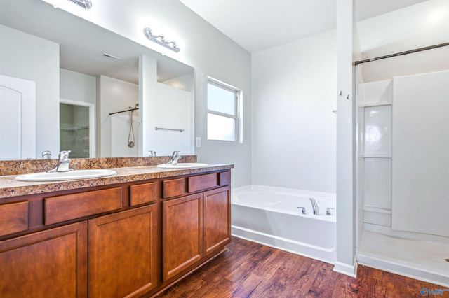 108 Oak Path Lane, Harvest, AL 35749