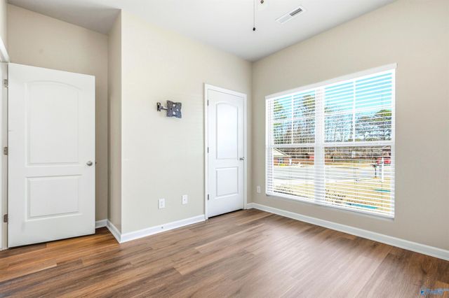 108 Oak Path Lane, Harvest, AL 35749