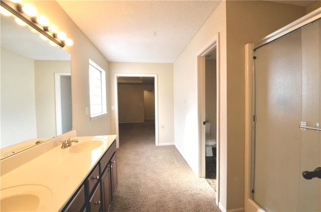 9584 N Main Street, Kansas City, MO 64155