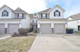 9584 N Main Street, Kansas City, MO 64155