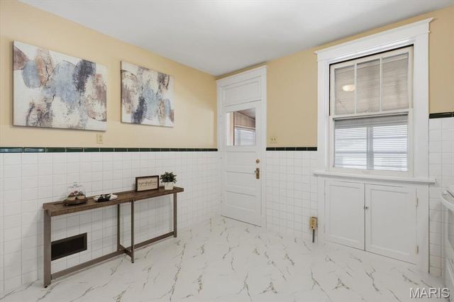 4033 Blow Street, St Louis, MO 63116