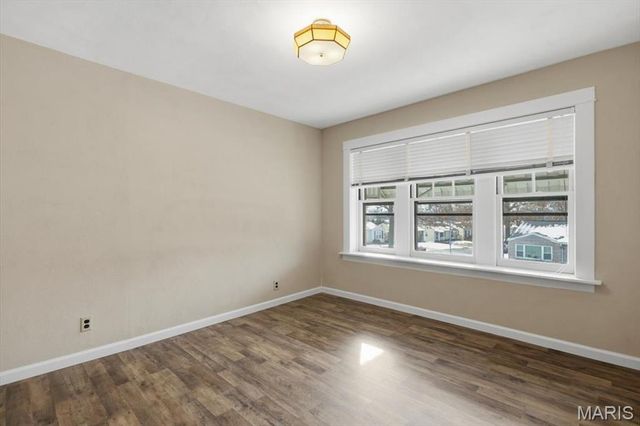 4033 Blow Street, St Louis, MO 63116