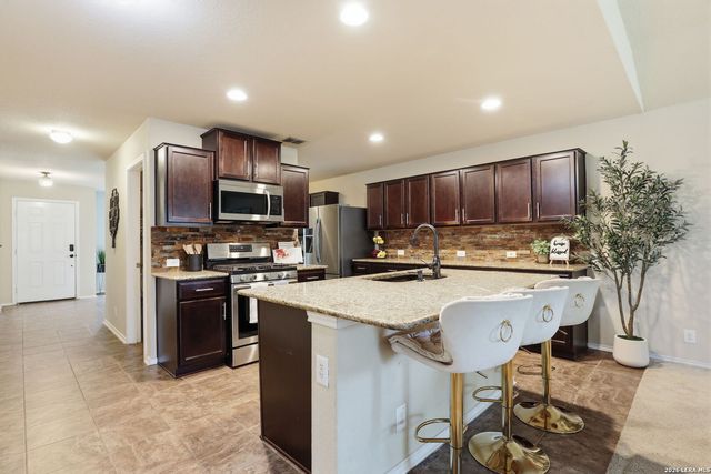 12207 Bening, Schertz, TX 78154