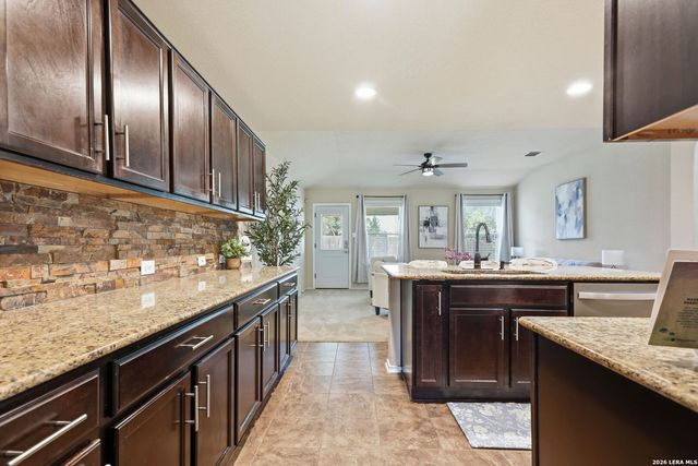 12207 Bening, Schertz, TX 78154