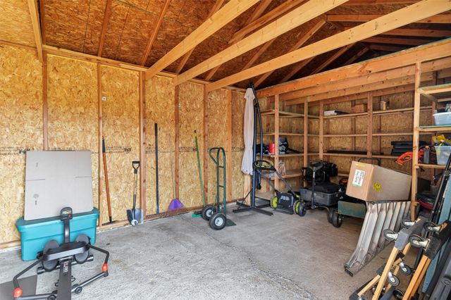 1989 Lariat Drive, Justin, TX 76247