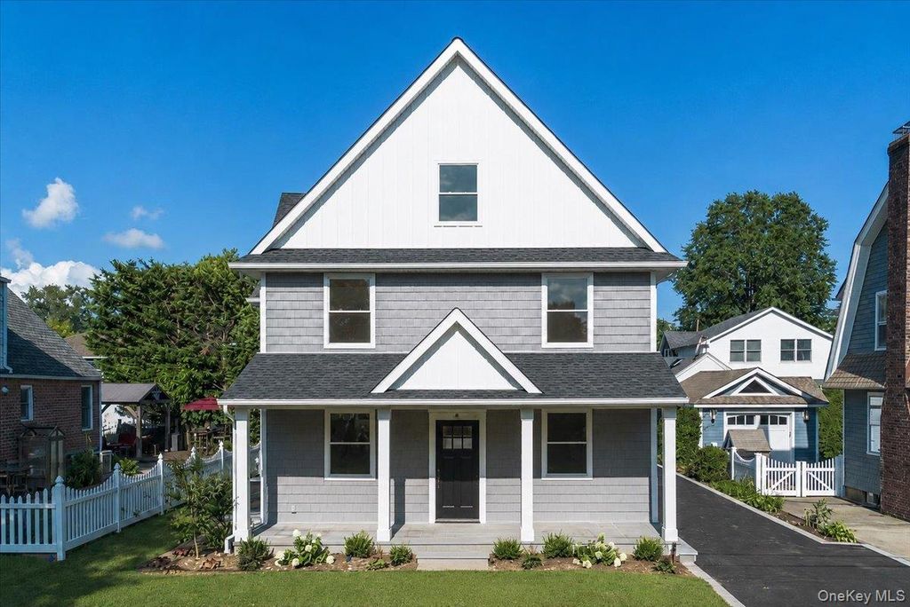5 Elm Avenue, Floral Park, NY 11001 — photo 3