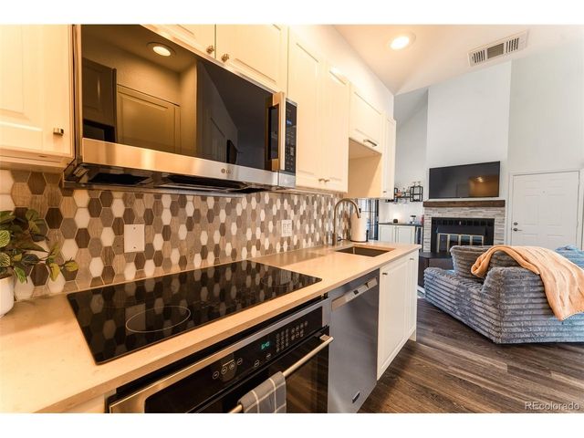 4880 E Kentucky Ave F, Denver, CO 80246