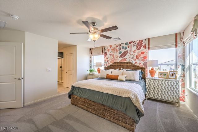 6049 Sunshine Shores Street 12, Las Vegas, NV 89081