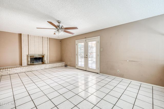 11379 QUINTANA Drive, El Paso, TX 79936