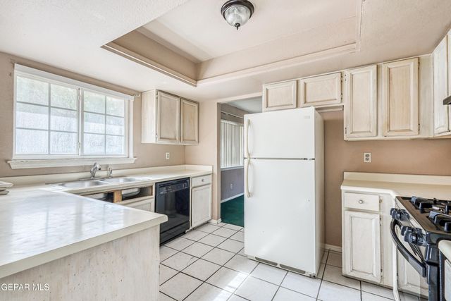 11379 QUINTANA Drive, El Paso, TX 79936