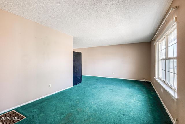 11379 QUINTANA Drive, El Paso, TX 79936