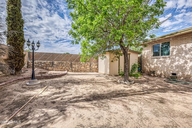 11379 QUINTANA Drive, El Paso, TX 79936