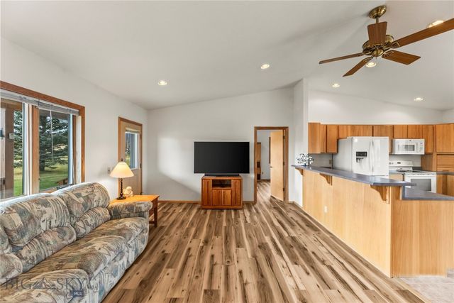 5 Ginger Quill Ct, Mcallister, MT 59740