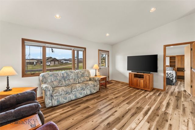 5 Ginger Quill Ct, Mcallister, MT 59740