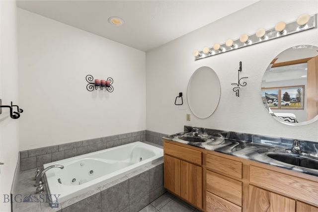 5 Ginger Quill Ct, Mcallister, MT 59740