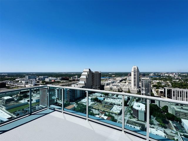 111-3 WASHINGTON STREET, Orlando, FL 32801