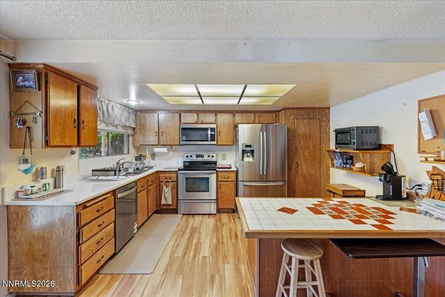 2580 Meadowbrook Lane, Carson City, NV 89701