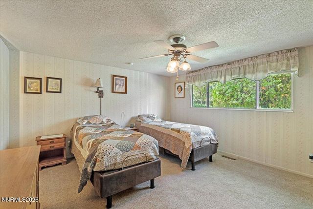 2580 Meadowbrook Lane, Carson City, NV 89701