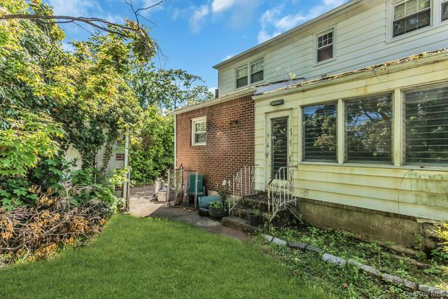 461 Madison Avenue, West Hempstead, NY 11552