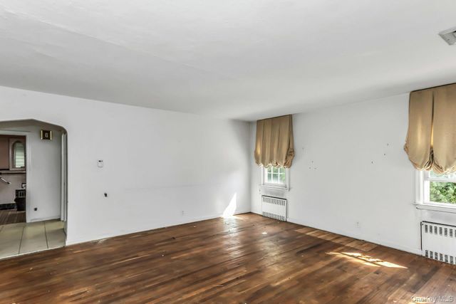 461 Madison Avenue, West Hempstead, NY 11552