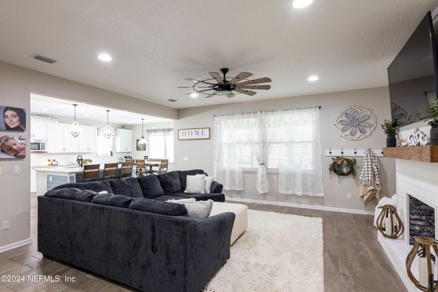 3359 SPRING VALLEY Court, Green Cove Springs, FL 32043