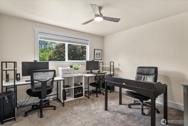 18015 248th Ave SE, Maple Valley, WA 98038