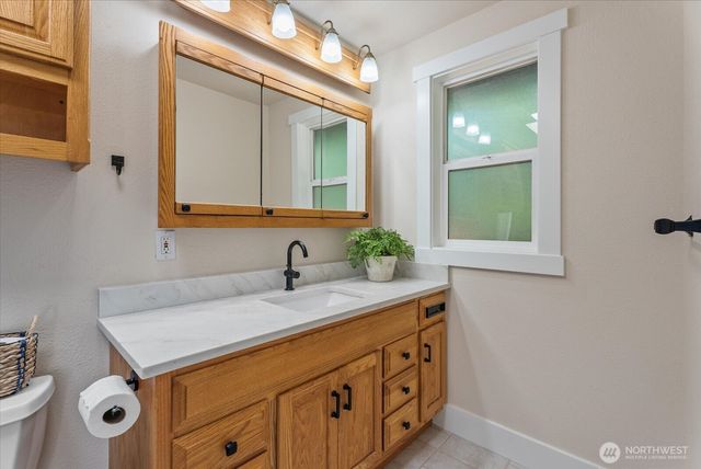 18015 248th Ave SE, Maple Valley, WA 98038