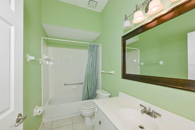 649 MASTERPIECE DRIVE 156, Sun City Center, FL 33573