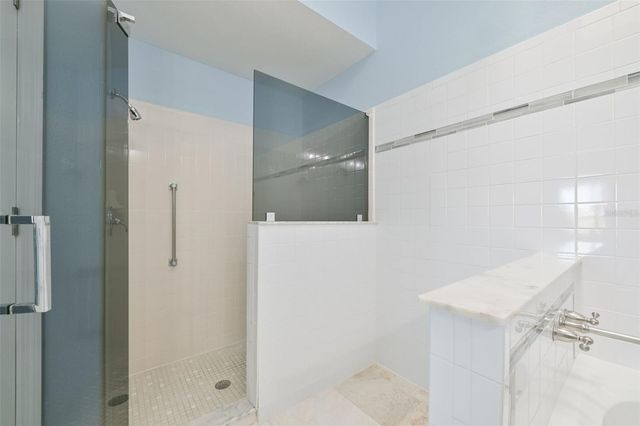 649 MASTERPIECE DRIVE 156, Sun City Center, FL 33573