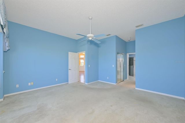 649 MASTERPIECE DRIVE 156, Sun City Center, FL 33573
