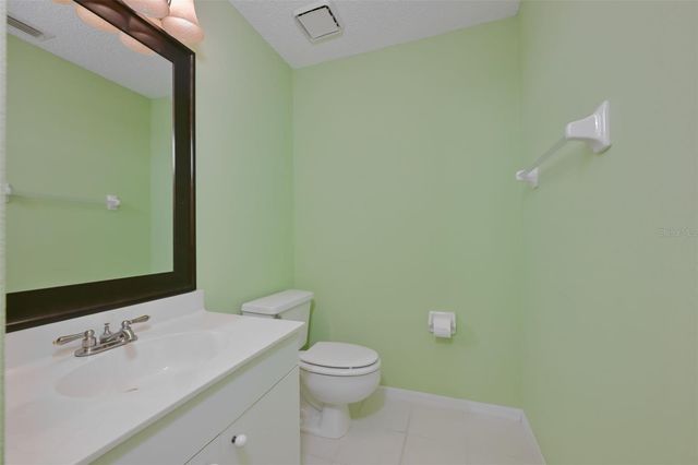 649 MASTERPIECE DRIVE 156, Sun City Center, FL 33573