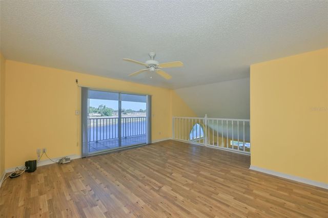 649 MASTERPIECE DRIVE 156, Sun City Center, FL 33573
