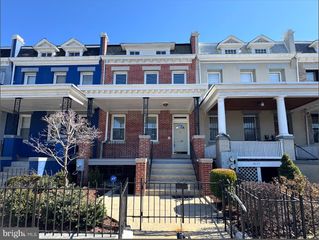 3633 NEW HAMPSHIRE AVE NW, Washington, DC 20010