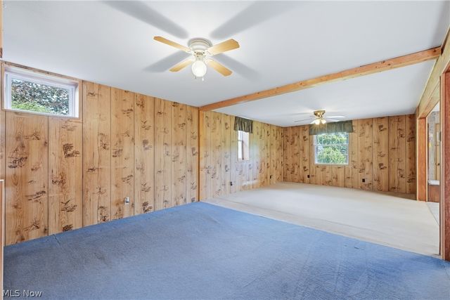 7374 Vale Road, Rogers, OH 44455