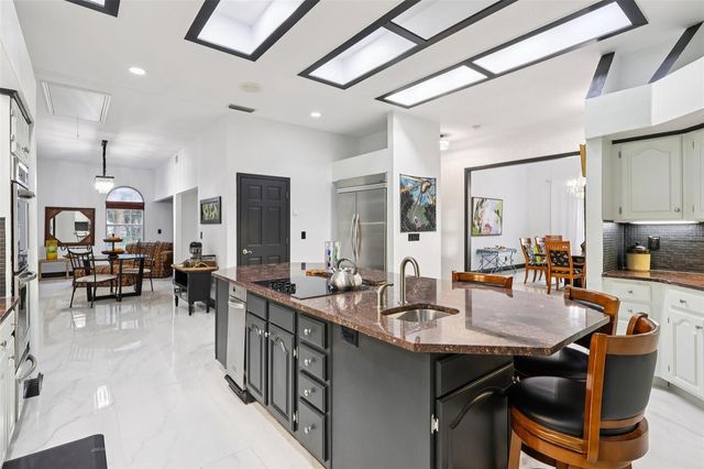 16400 LAKESHORE DRIVE, Minneola, FL 34715