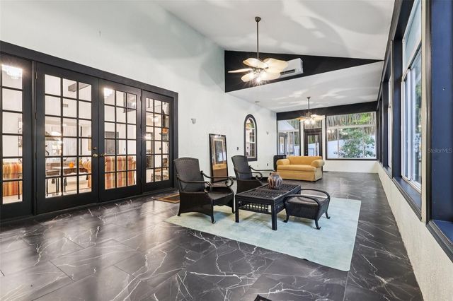 16400 LAKESHORE DRIVE, Minneola, FL 34715