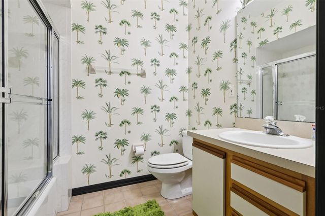 16400 LAKESHORE DRIVE, Minneola, FL 34715