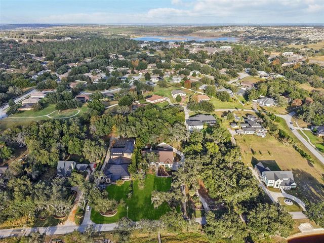 16400 LAKESHORE DRIVE, Minneola, FL 34715