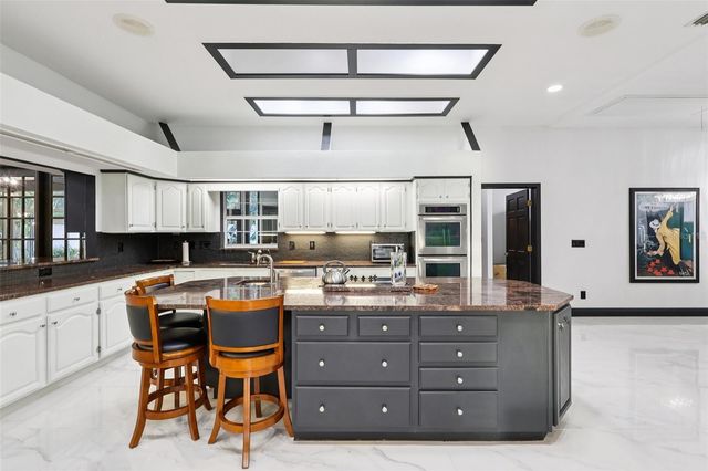 16400 LAKESHORE DRIVE, Minneola, FL 34715